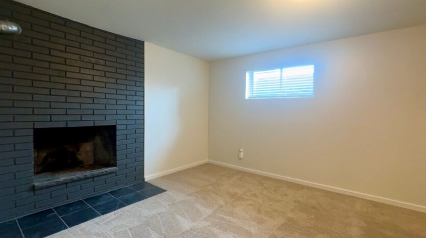 10457 9th Ave SW - Seattle - Washington - 4 bed, 1.5 bath rental property