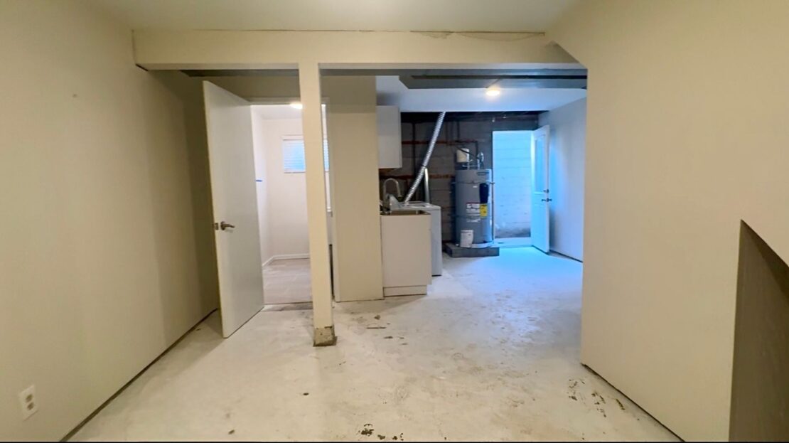 10457 9th Ave SW - Seattle - Washington - 4 bed, 1.5 bath rental property