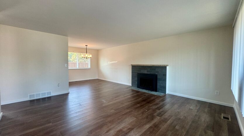 10457 9th Ave SW - Seattle - Washington - 4 bed, 1.5 bath rental property