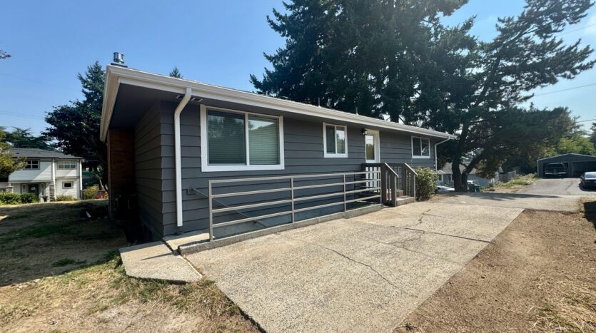 10457 9th Ave SW - Seattle - Washington - 4 bed, 1.5 bath rental property