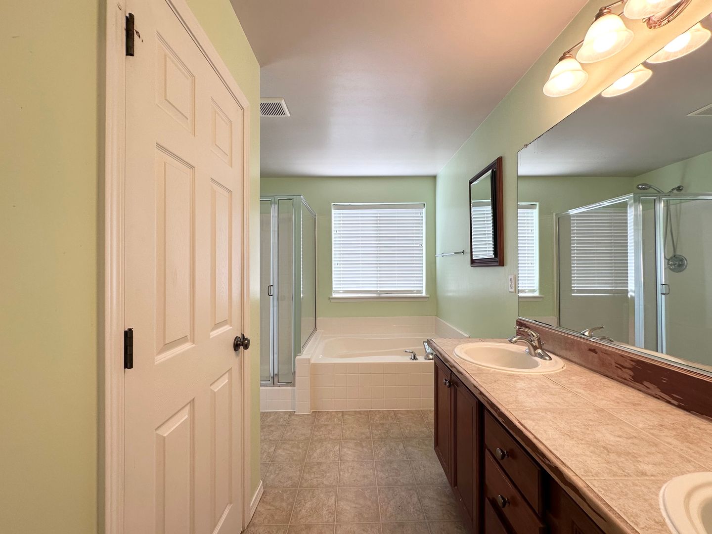 10568 SW Washington St.  - Portland - Oregon - 4 bed, 3 bath rental property