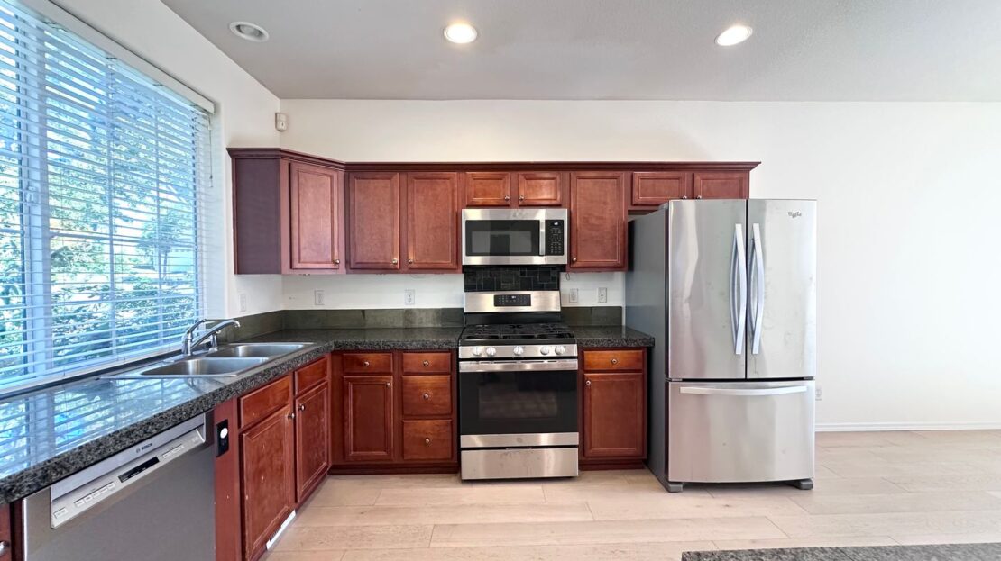 10568 SW Washington St.  - Portland - Oregon - 4 bed, 3 bath rental property