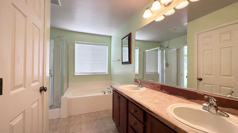 10568 SW Washington St.  - Portland - Oregon - 4 bed, 3 bath rental property