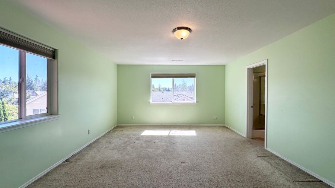 10568 SW Washington St.  - Portland - Oregon - 4 bed, 3 bath rental property