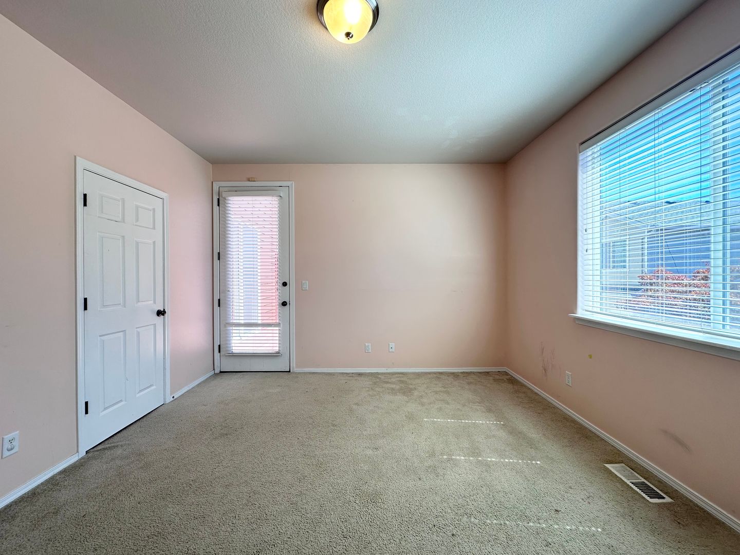 10568 SW Washington St.  - Portland - Oregon - 4 bed, 3 bath rental property