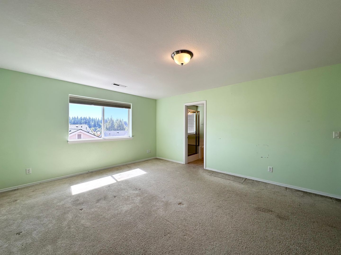 10568 SW Washington St.  - Portland - Oregon - 4 bed, 3 bath rental property