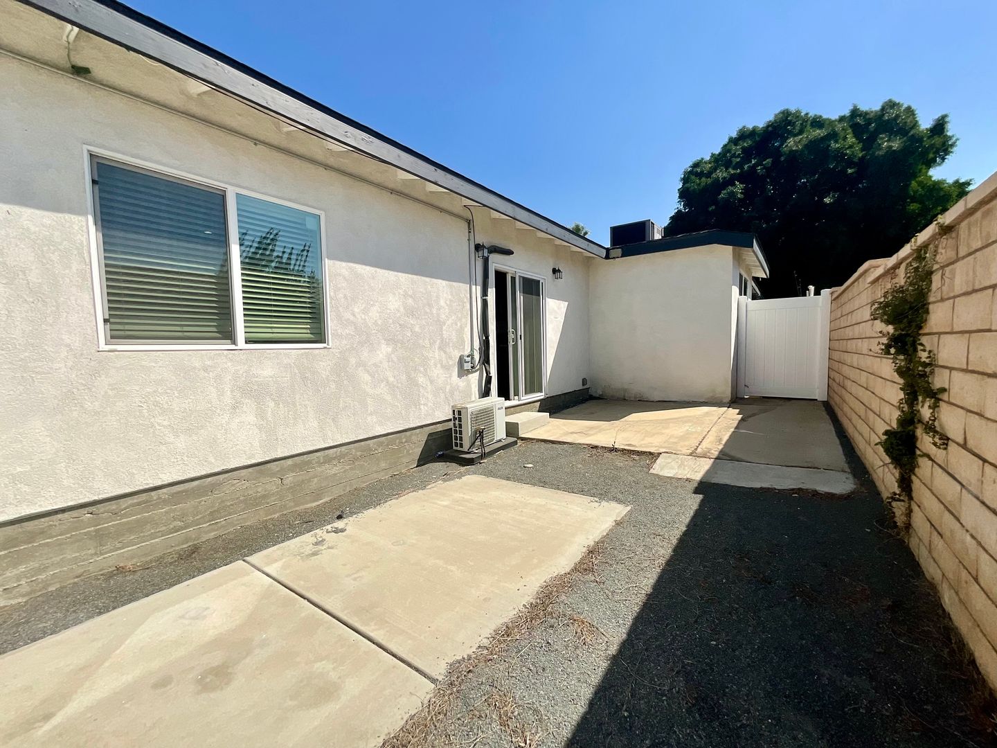 1057 Circle City Dr #2 - Corona - California - 1 bed, 1 bath rental property