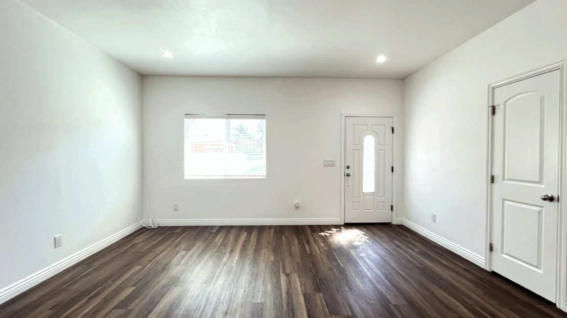 1057 Circle City Dr #3 - Corona - California - 3 bed, 2 bath rental property