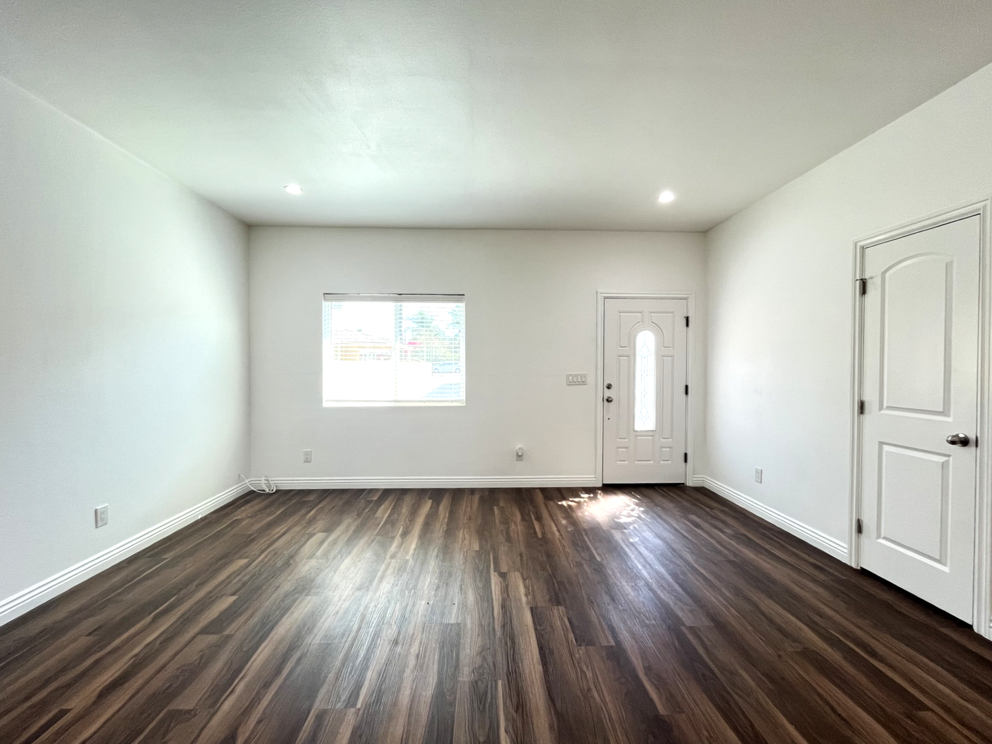 1057 Circle City Dr #3 - Corona - California - 3 bed, 2 bath rental property