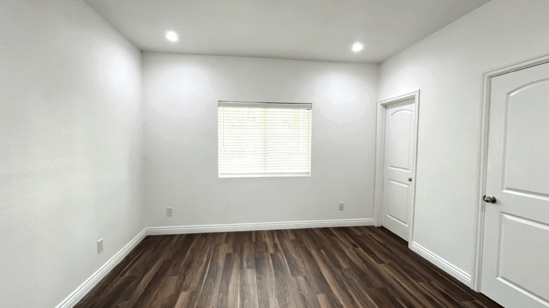 1057 Circle City Dr #3 - Corona - California - 3 bed, 2 bath rental property