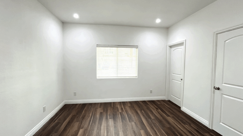 1057 Circle City Dr #3 - Corona - California - 3 bed, 2 bath rental property