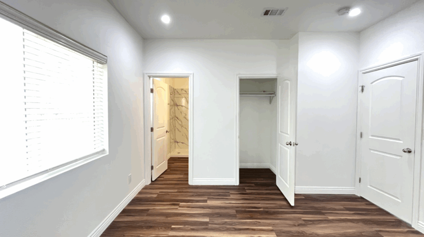 1057 Circle City Dr #3 - Corona - California - 3 bed, 2 bath rental property