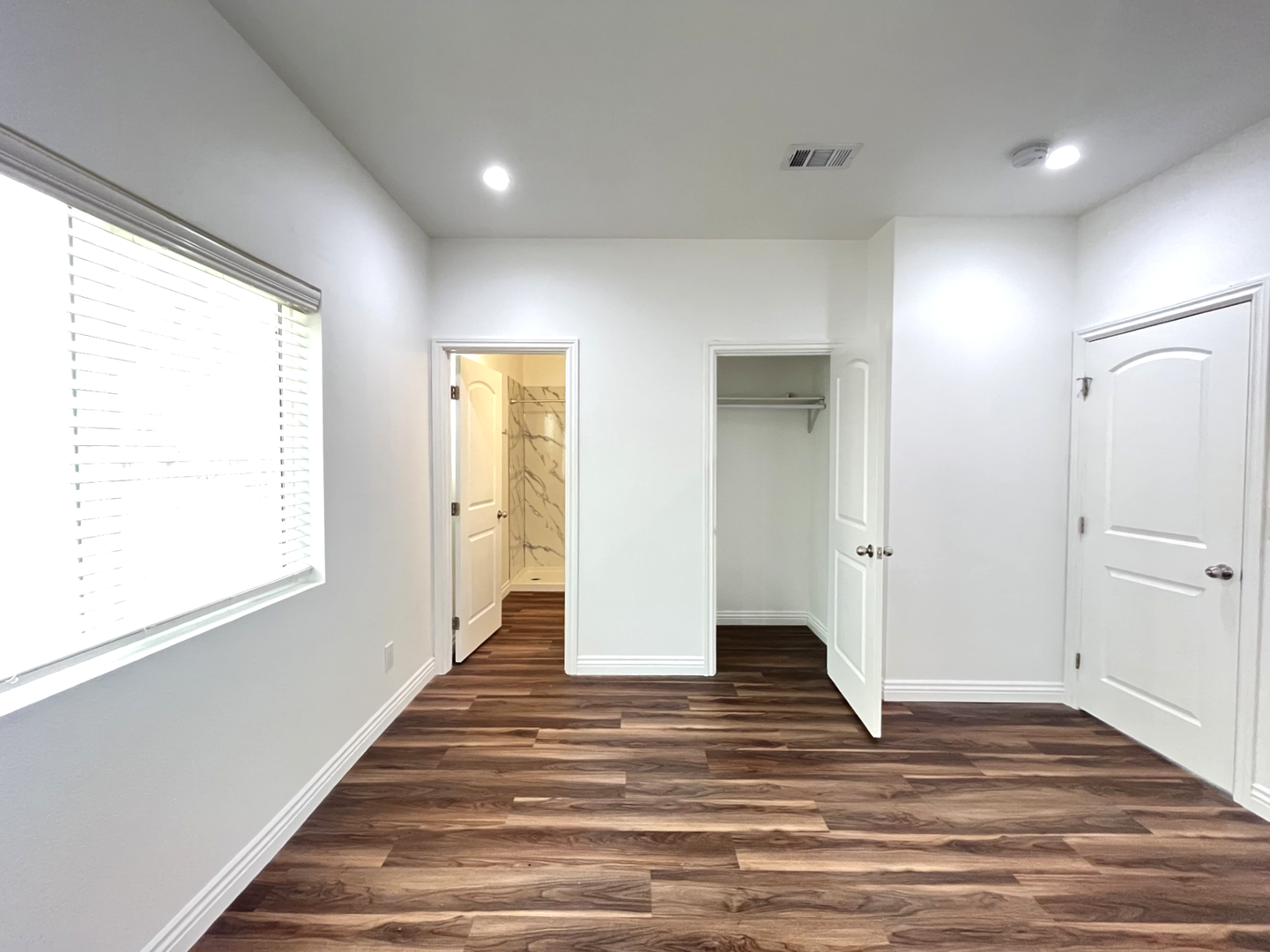 1057 Circle City Dr #3 - Corona - California - 3 bed, 2 bath rental property