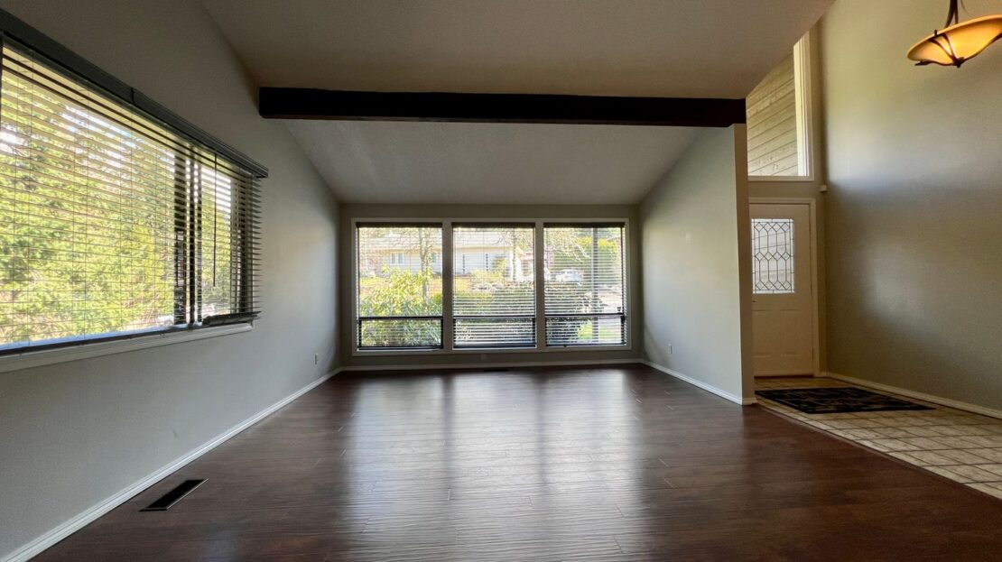 1061 SW Chastain Dr.  - Gresham - Oregon - 3 bed, 3 bath rental property