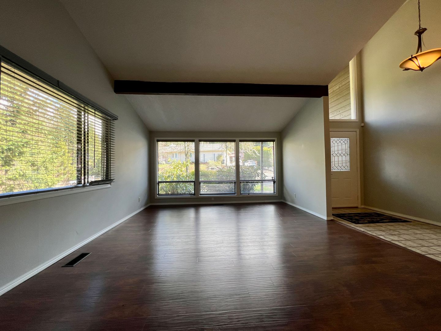 1061 SW Chastain Dr.  - Gresham - Oregon - 3 bed, 3 bath rental property