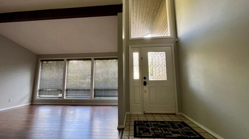 1061 SW Chastain Dr.  - Gresham - Oregon - 3 bed, 3 bath rental property