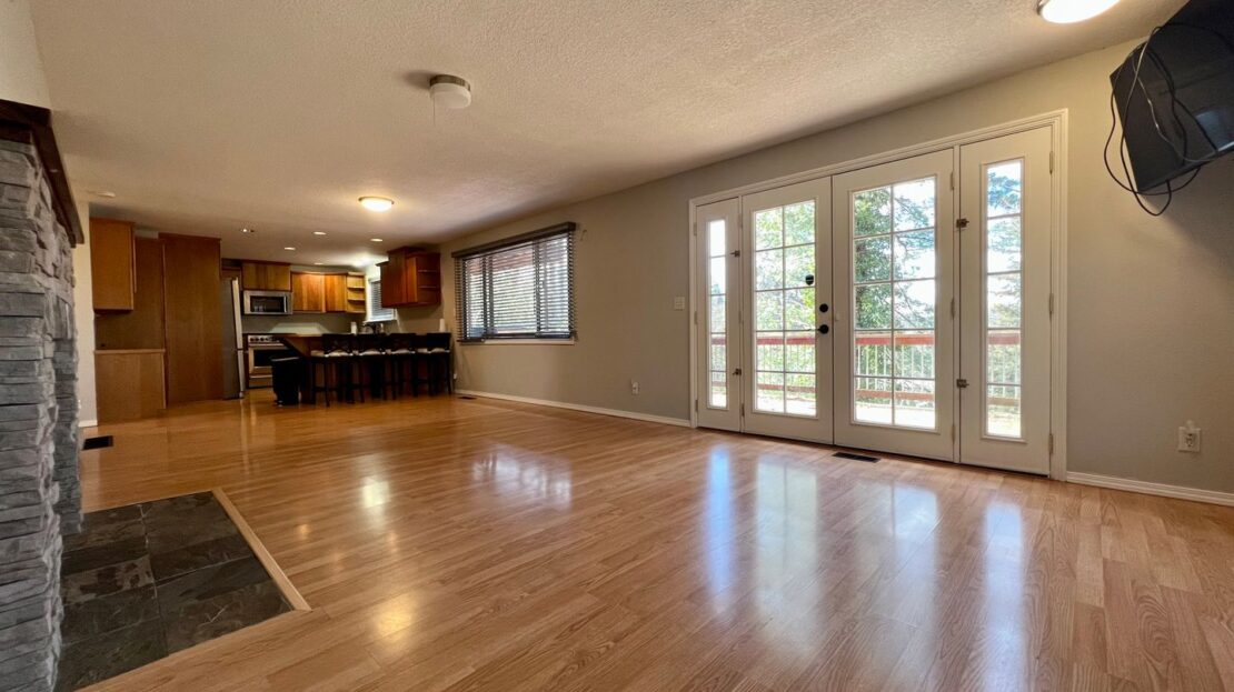 1061 SW Chastain Dr.  - Gresham - Oregon - 3 bed, 3 bath rental property