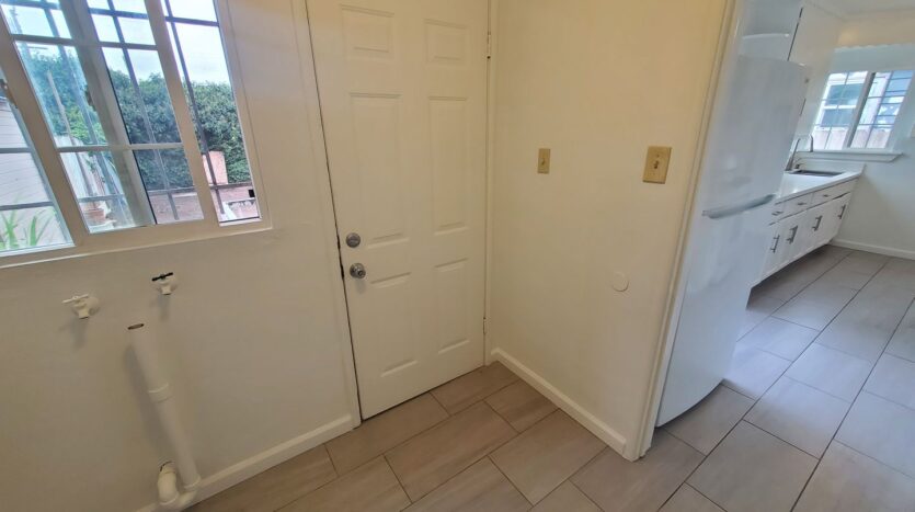 10709 Pippin Street - Oakland - California - 2 bed, 1 bath rental property