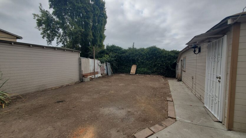 10709 Pippin Street - Oakland - California - 2 bed, 1 bath rental property