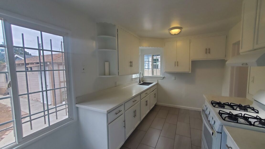 10709 Pippin Street - Oakland - California - 2 bed, 1 bath rental property