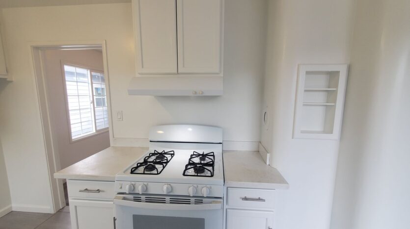 10709 Pippin Street - Oakland - California - 2 bed, 1 bath rental property