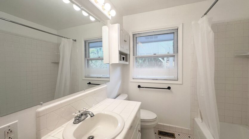 10910 SW 74th Ave.  - Tigard - Oregon - 3 bed, 1 bath rental property