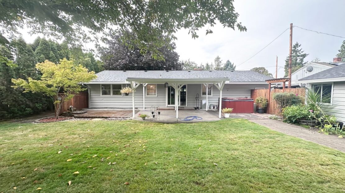 10910 SW 74th Ave.  - Tigard - Oregon - 3 bed, 1 bath rental property