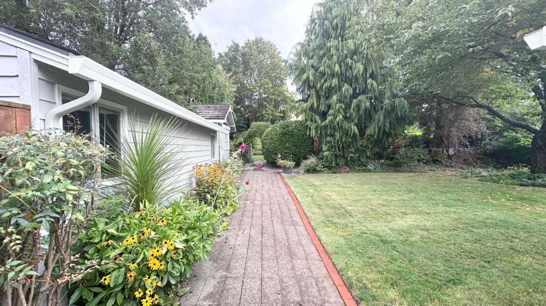 10910 SW 74th Ave.  - Tigard - Oregon - 3 bed, 1 bath rental property