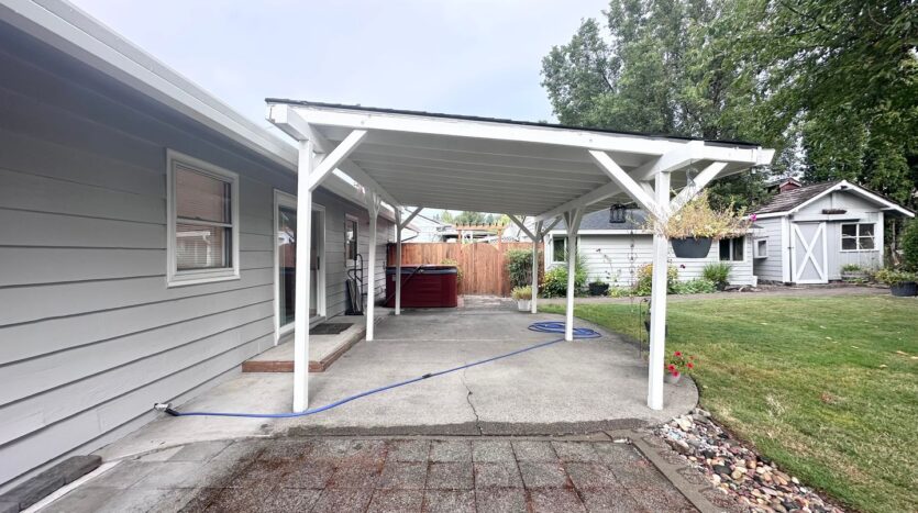 10910 SW 74th Ave.  - Tigard - Oregon - 3 bed, 1 bath rental property