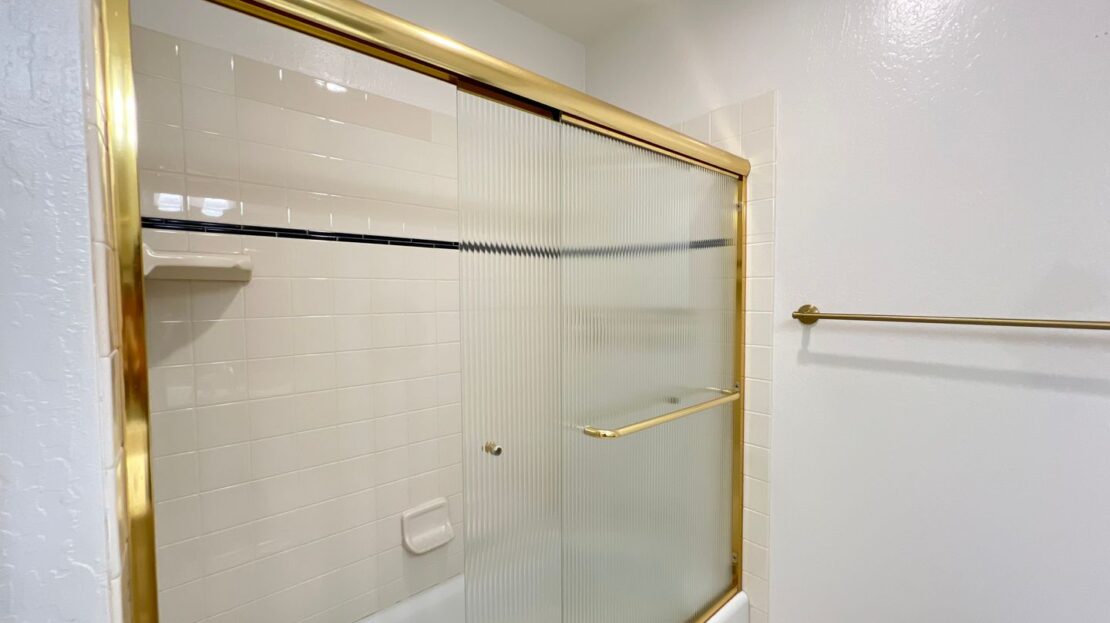 11 Daisy Ln - Orinda - California - 4 bed, 3.5 bath rental property