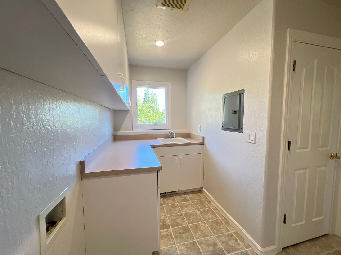 11 Daisy Ln - Orinda - California - 4 bed, 3.5 bath rental property