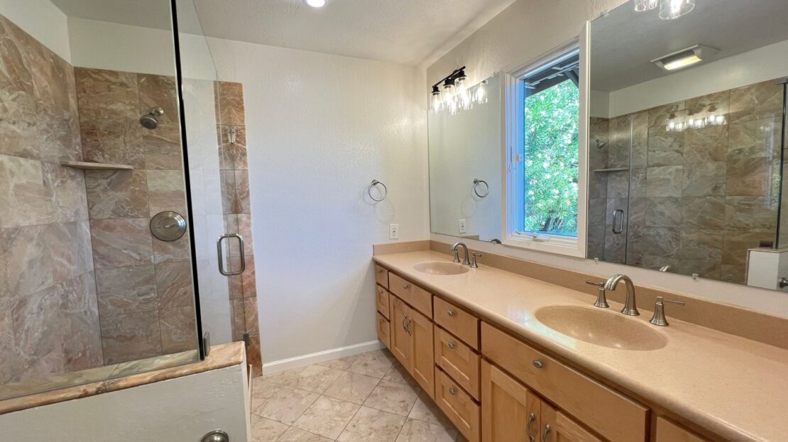 11 Daisy Ln - Orinda - California - 4 bed, 3.5 bath rental property