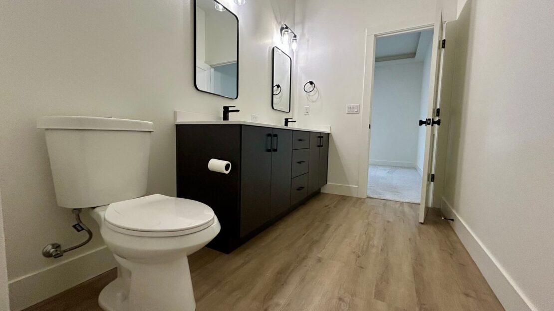 11015 NE 26th - Unit 08 - Vancouver - Washington - 3 bed, 2.5 bath rental property