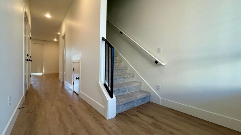 11015 NE 26th - Unit 08 - Vancouver - Washington - 3 bed, 2.5 bath rental property