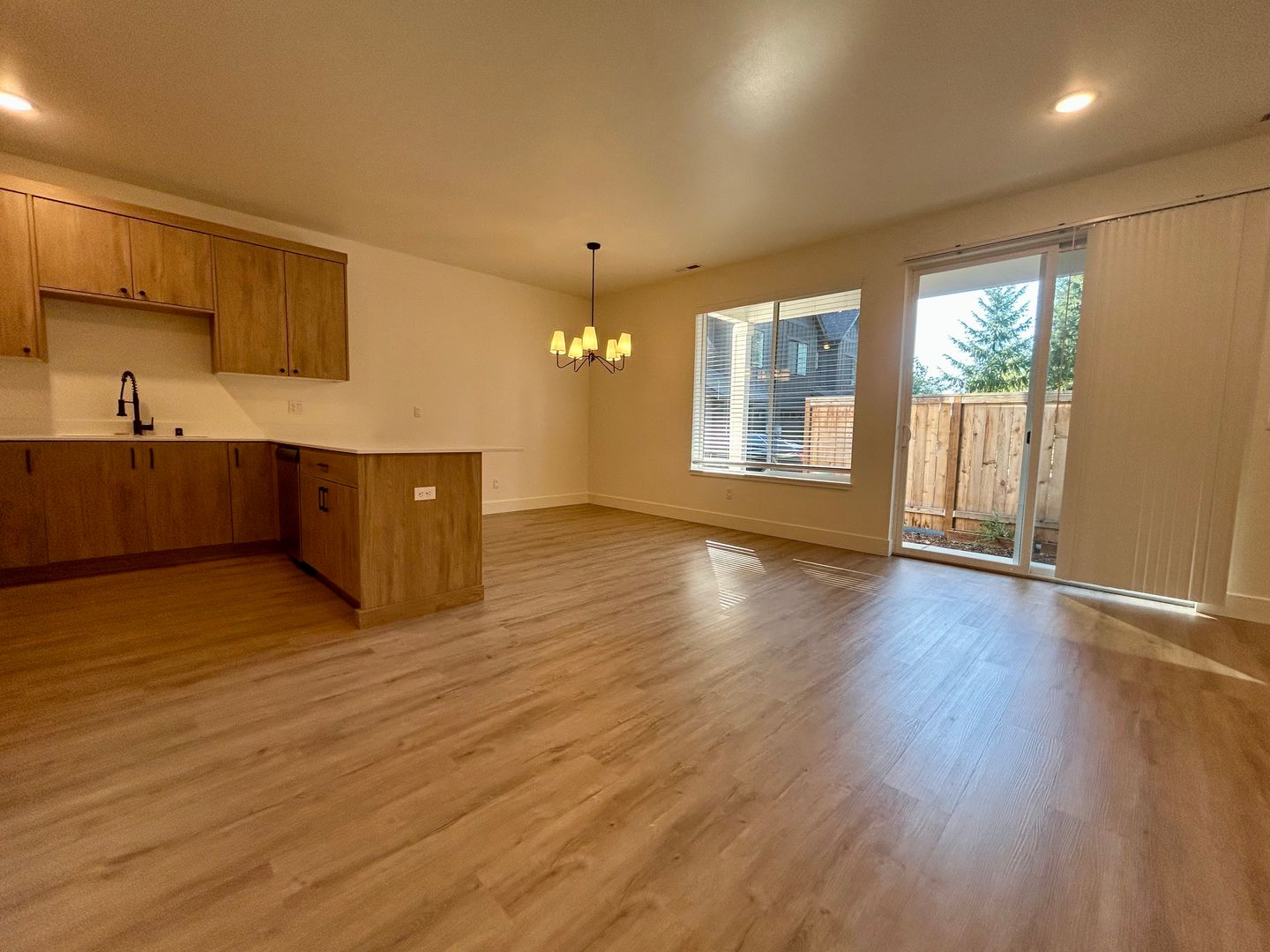 11015 NE 26th - Unit 08 - Vancouver - Washington - 3 bed, 2.5 bath rental property
