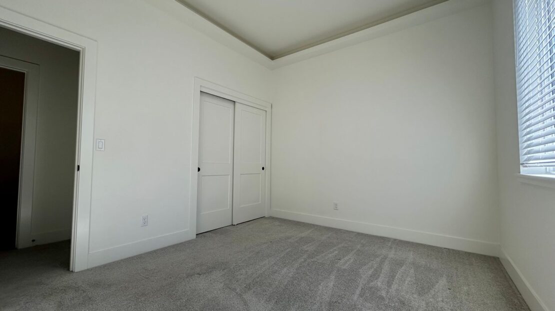 11015 NE 26th - Unit 08 - Vancouver - Washington - 3 bed, 2.5 bath rental property