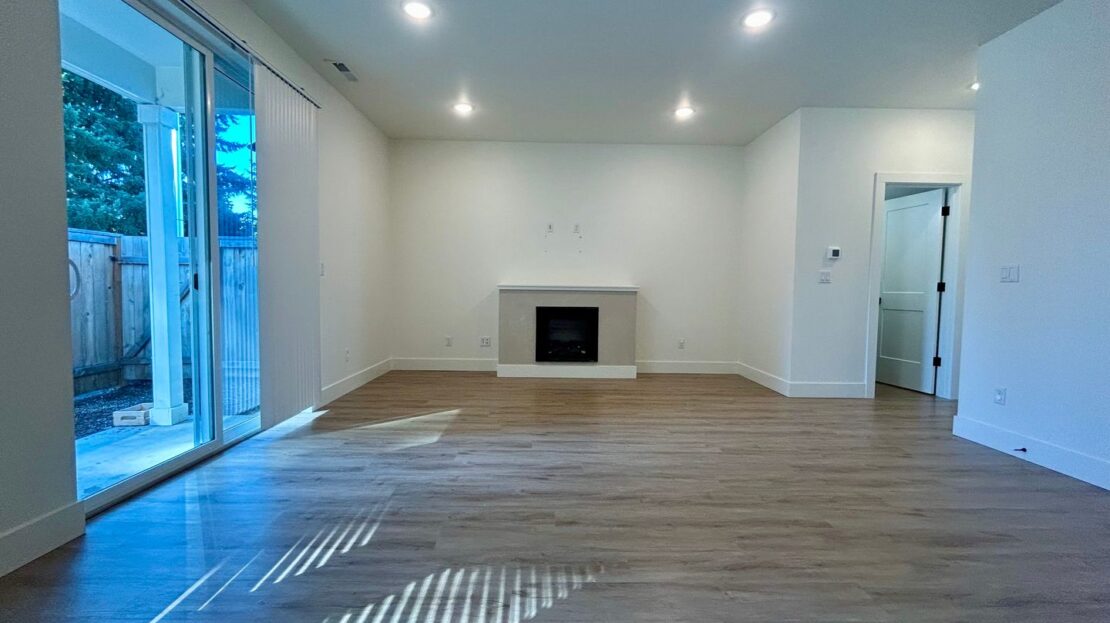 11015 NE 26th - Unit 08 - Vancouver - Washington - 3 bed, 2.5 bath rental property