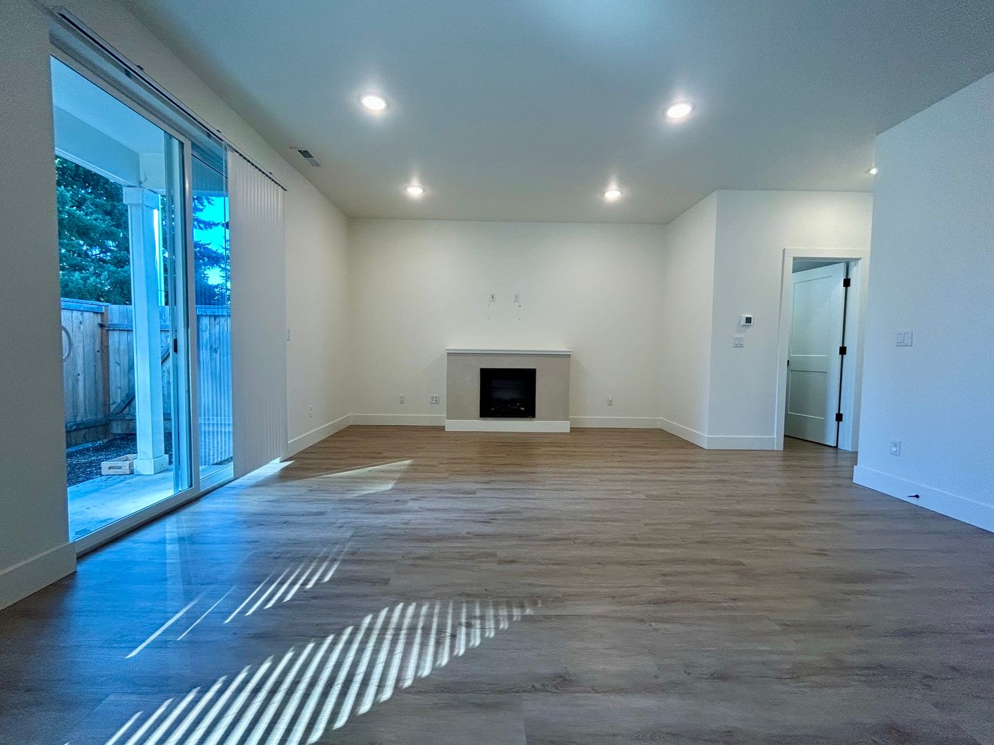 11015 NE 26th - Unit 08 - Vancouver - Washington - 3 bed, 2.5 bath rental property