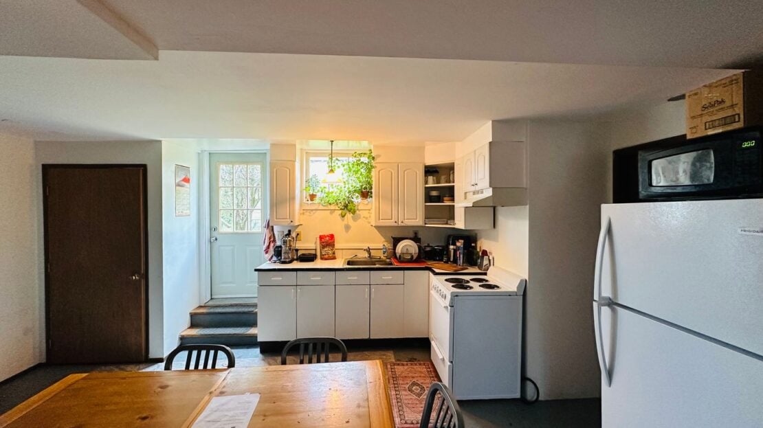 1110 12th Street - Bellingham - Washington - 3 bed, 1 bath rental property