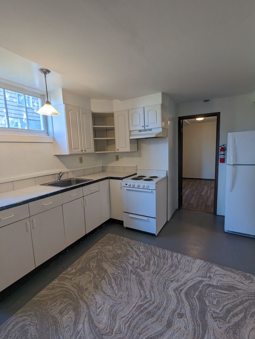 1110 12th Street - Bellingham - Washington - 3 bed, 1 bath rental property