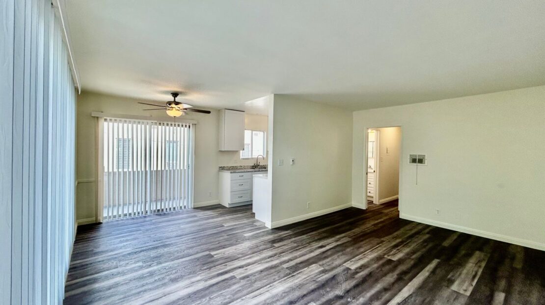 1115 Glenville Dr  #06 - Los Angeles - California - 2 bed, 1.5 bath rental property