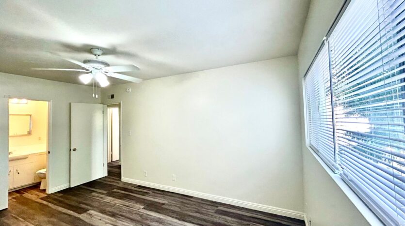 1115 Glenville Dr  #06 - Los Angeles - California - 2 bed, 1.5 bath rental property