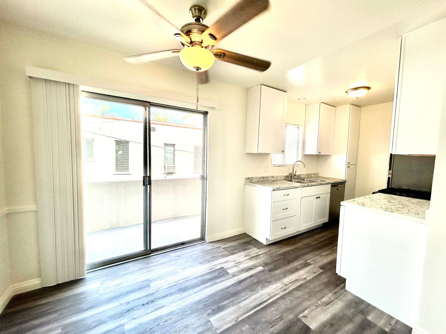 1115 Glenville Dr  #06 - Los Angeles - California - 2 bed, 1.5 bath rental property