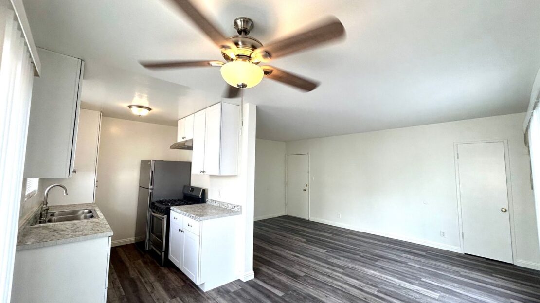 1115 Glenville Dr  #06 - Los Angeles - California - 2 bed, 1.5 bath rental property