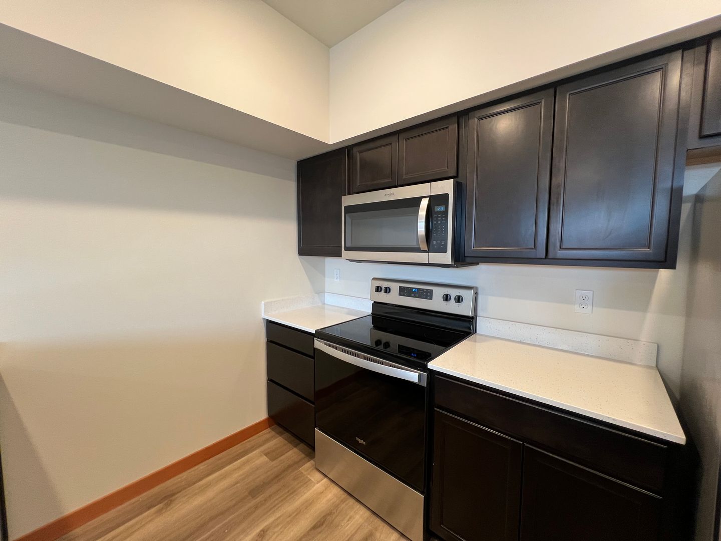 1130 13th Street - Bellingham - Washington - 1 bed, 1.5 bath rental property