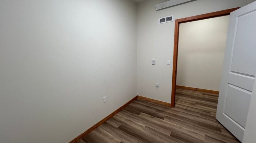 1130 13th Street - Bellingham - Washington - 1 bed, 1.5 bath rental property