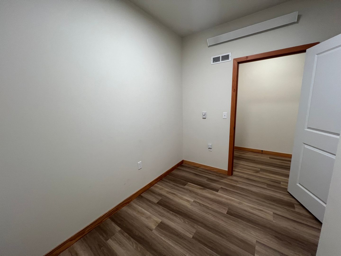 1130 13th Street - Bellingham - Washington - 1 bed, 1.5 bath rental property