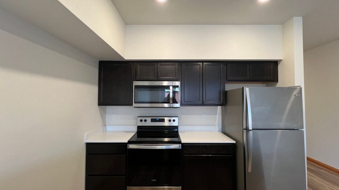 1130 13th Street - Bellingham - Washington - 1 bed, 1.5 bath rental property