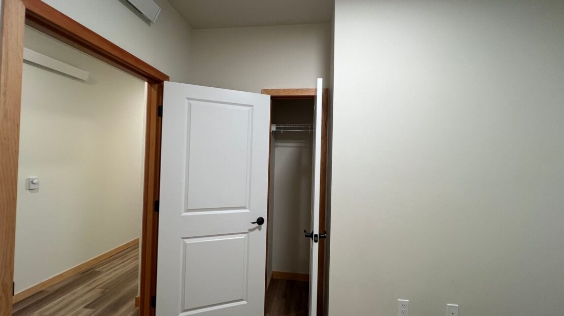 1130 13th Street - Bellingham - Washington - 1 bed, 1.5 bath rental property