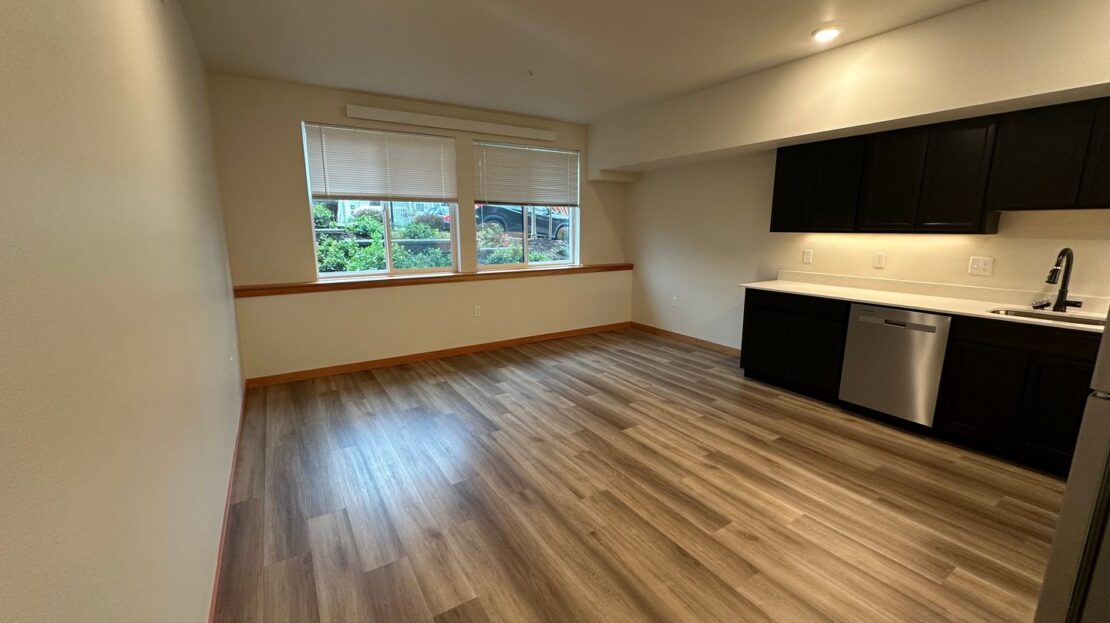 1130 13th Street - Bellingham - Washington - 1 bed, 1 bath rental property